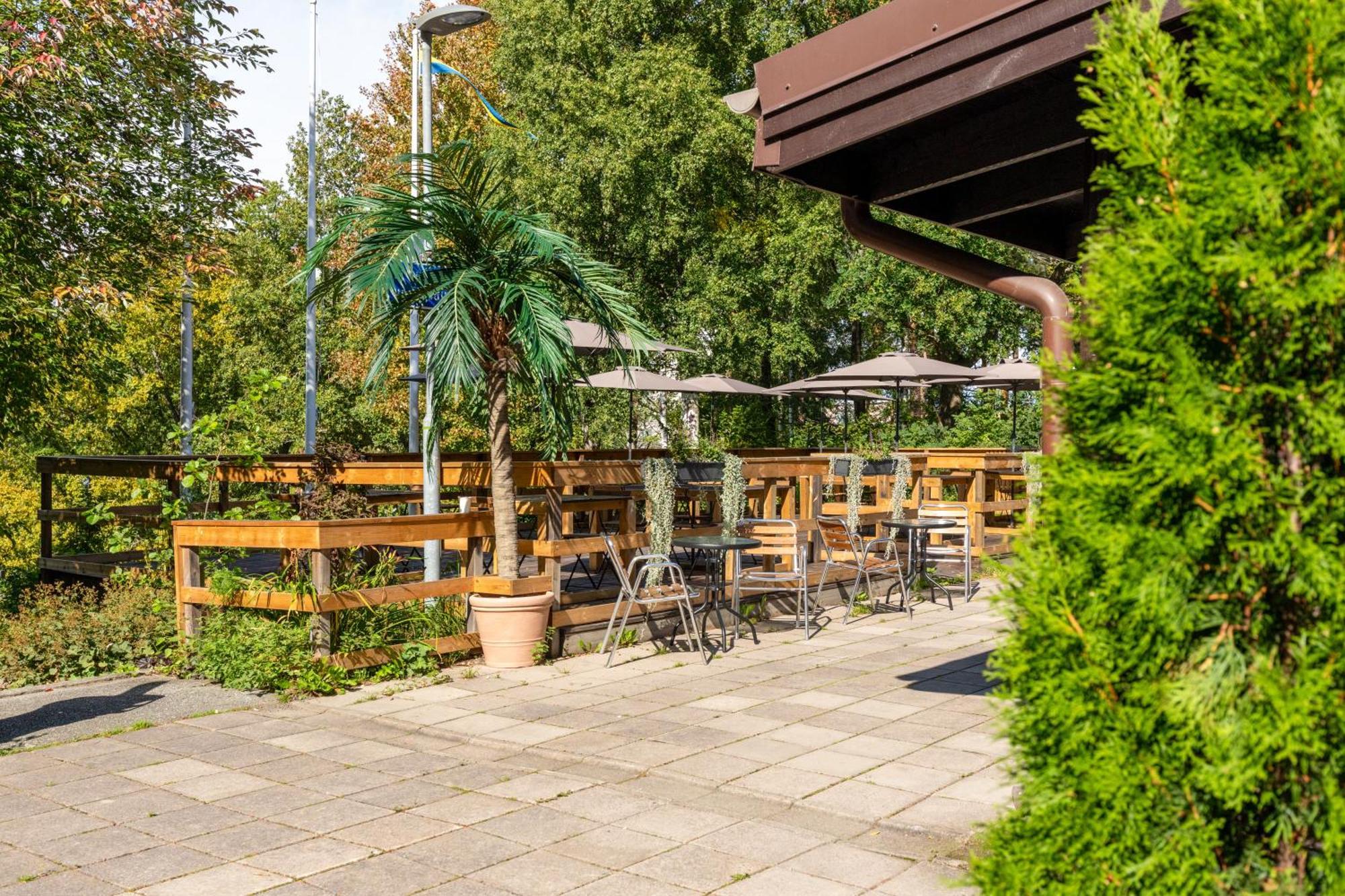 Kallhaellsbaden Strandhotell Jarfalla Εξωτερικό φωτογραφία